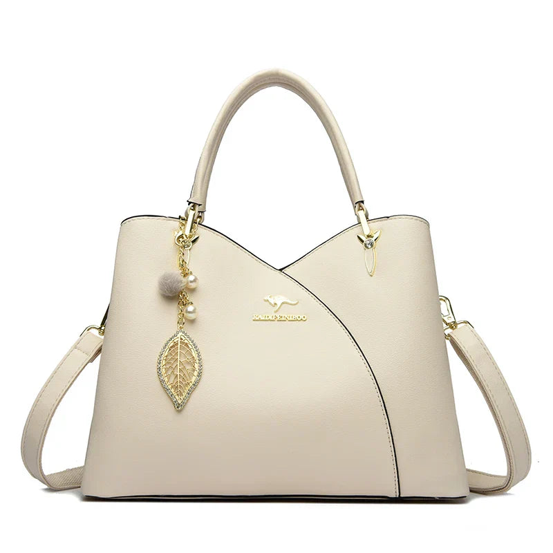 FELINA | BLACK SHOULDER BAG