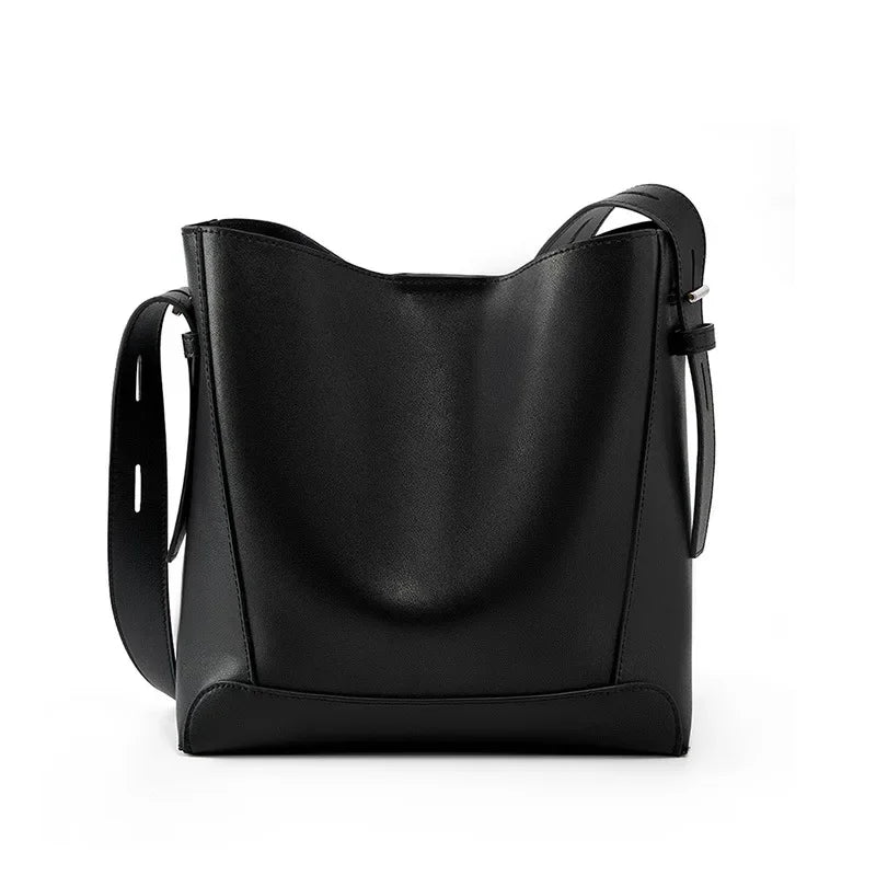 TINE | ELEGANT SAND SHOULDER BAG