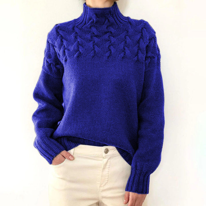Elena – Warm Knitted Turtleneck